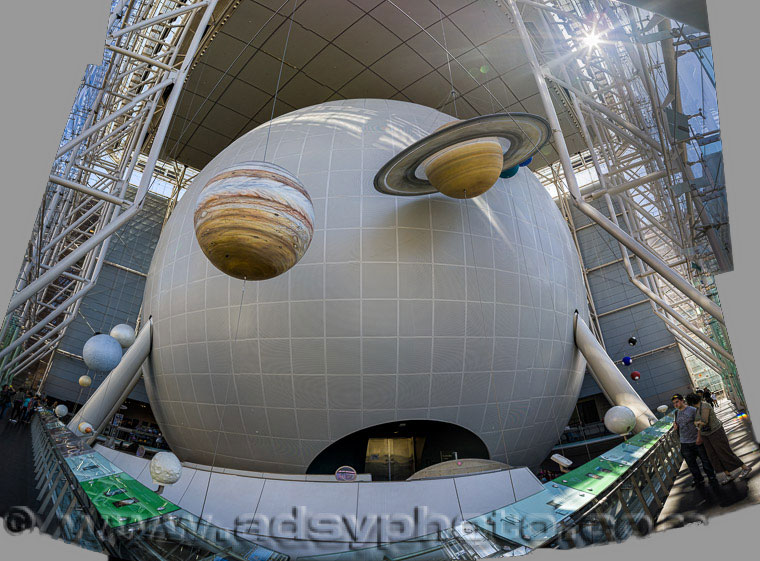 Adsy Bernart photographer travel photography New York Manhatten American Museum of Natural History AMNH Rose Center for Earth and Space



 