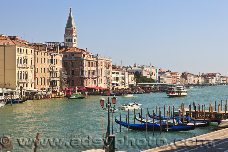 Adsy Bernart photographer vienna travel photography venice italy bienale art exhibition   