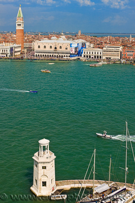 Adsy Bernart Fotograf Reisefotografie venedig biennale kunstausstellung italien 2011 campanile Glockenturm Dogenpalast palazzo ducale
 